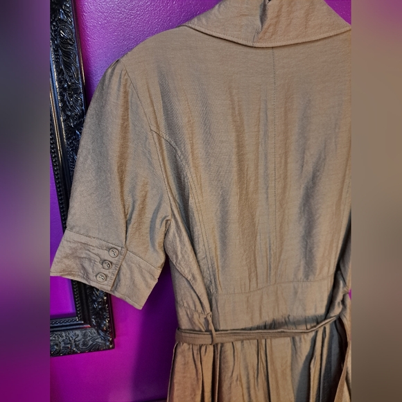 Twenty-One Elegant Tan Double-Breasted Jacket Dress. - Picture 7 of 9